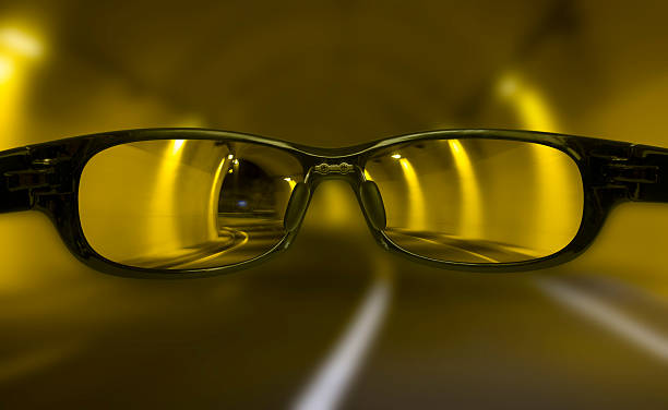 Driving in tunnels with anti-glare glasses